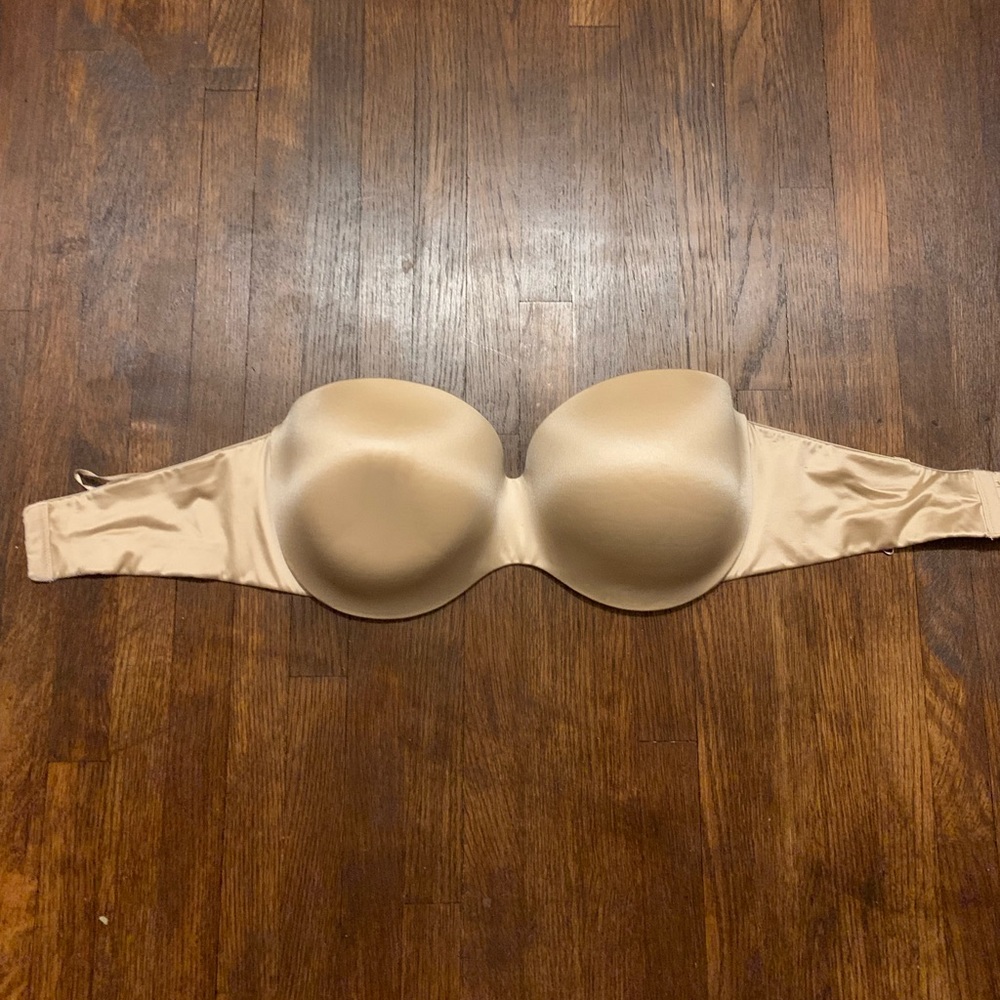 Nude strapless bra 34 DD
